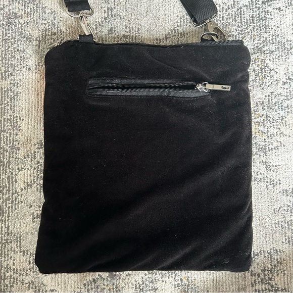 Travel Purse - Picture 2 of 3